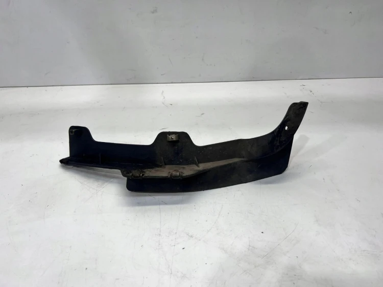 CHLAPACZ SPOJLERA LEWY AUDI Q5 8R 8R0853887