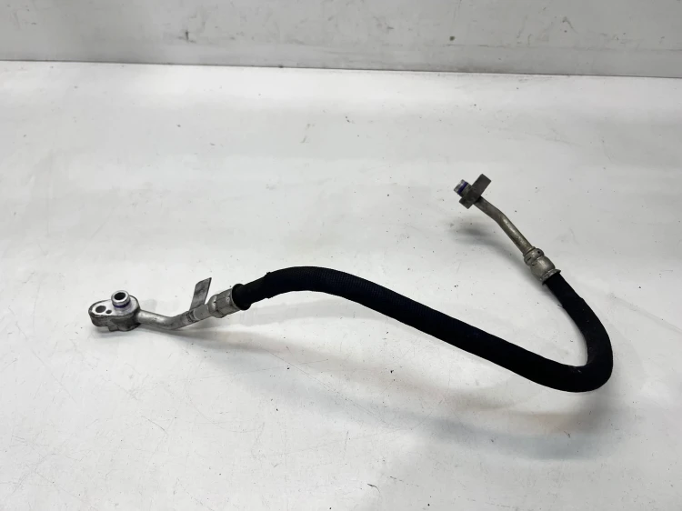 WĄŻ PRZEWÓD KLIMATYZACJI AUDI A4 B9 8W0816721B