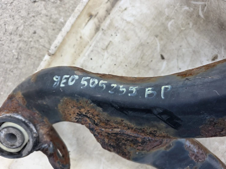 SANKI WÓZEK TYŁ A4 B6 B7 QUATTRO 8E0505235BP ORYGINAŁ PROSTE !!!