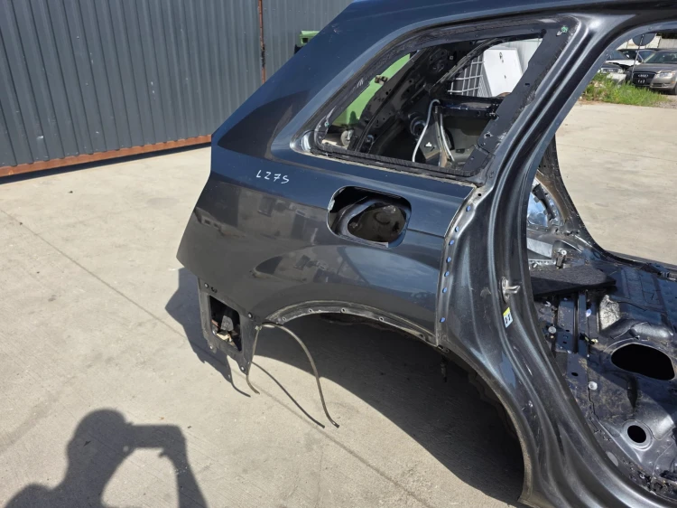 ĆWIARTKA BŁOTNIK PRAWY TYŁ AUDI Q7 4M LZ7S ORYGINAŁ !!!
