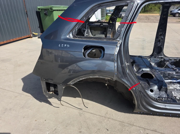 ĆWIARTKA BŁOTNIK PRAWY TYŁ AUDI Q7 4M LZ7S ORYGINAŁ !!!