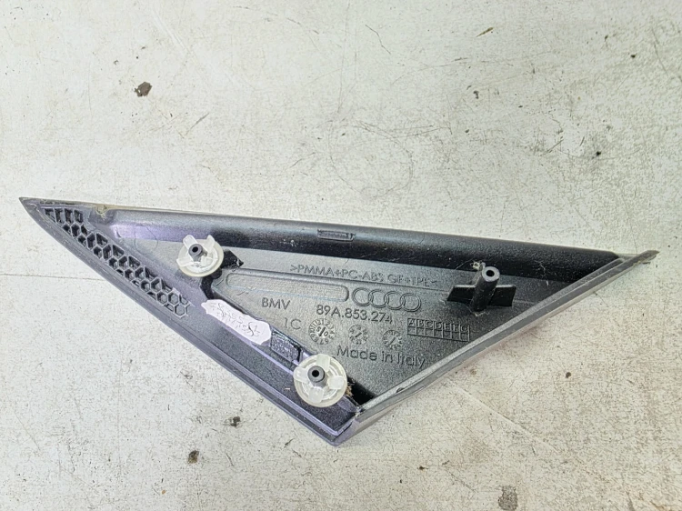 LISTWA NAKŁADKA BŁOTNIKA PRAWY PRZÓD AUDI Q4 E-TRON 89A853274