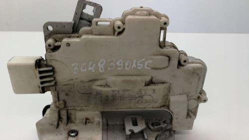 ZAMEK DRZWI LEWY TYŁ AUDI Q7 4L 3C4839015C