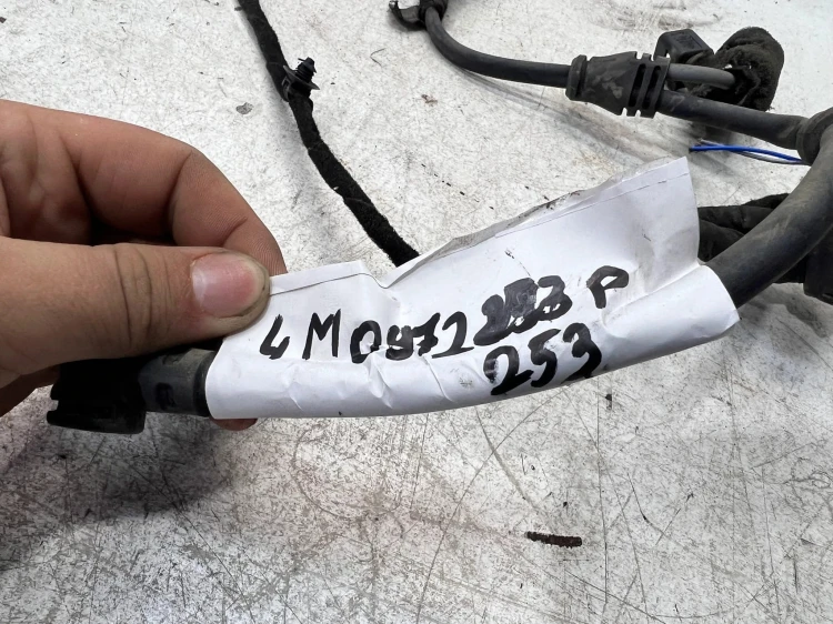 WIĄZKA KOŁA ABS LEWY TYŁ AUDI Q7 4M 4M0972253P