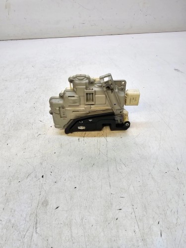 ZAMEK DRZWI LEWY TYŁ AUDI A6 C7 Q3 4G0839015B 9-PIN
