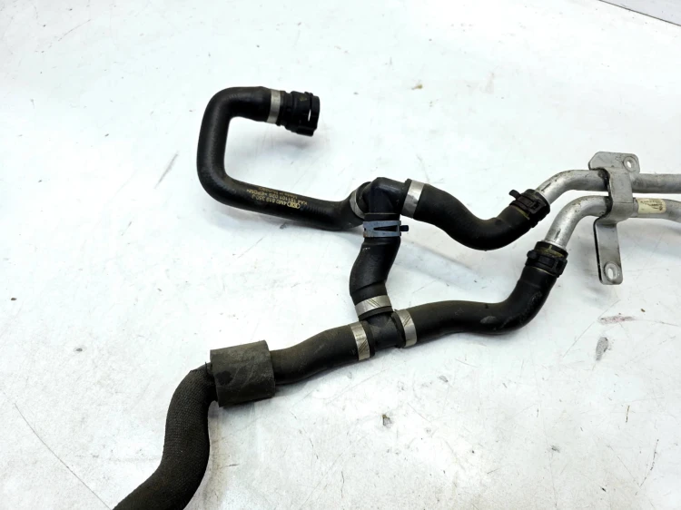 WĄŻ RURKA CIECZY CHŁODZĄCEJ AUDI Q7 4M 4M0819377N