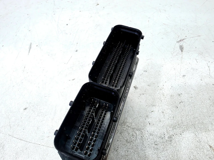 KOMPUTER STEROWNIK SILNIKA AUDI A3 8P 2.0 TFSI 8P0907115BA
