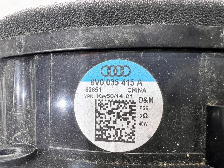 GŁOŚNIK NISKOTONOWY PRZÓD AUDI A3 8V 8V0035415A