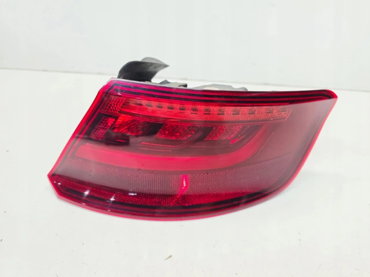 LAMPA PRAWY TYŁ LED AUDI A3 8V SPORTBACK 8V4945096D