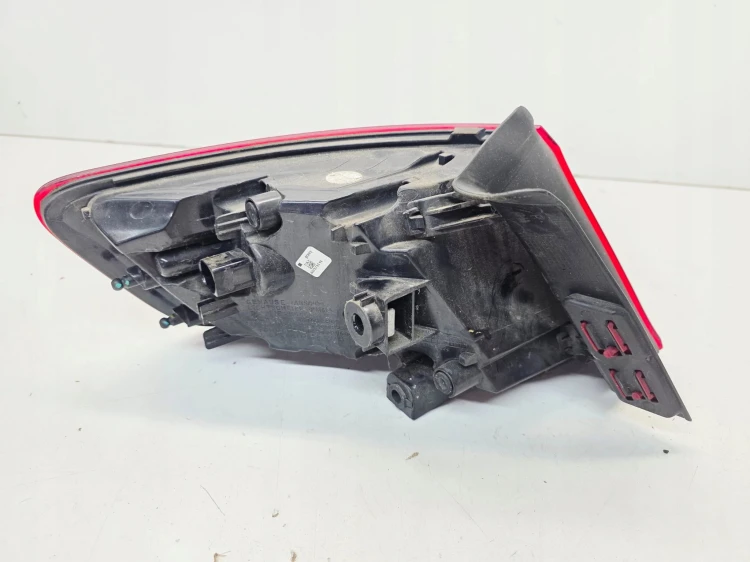 LAMPA PRAWY TYŁ LED AUDI A3 8V SPORTBACK 8V4945096D