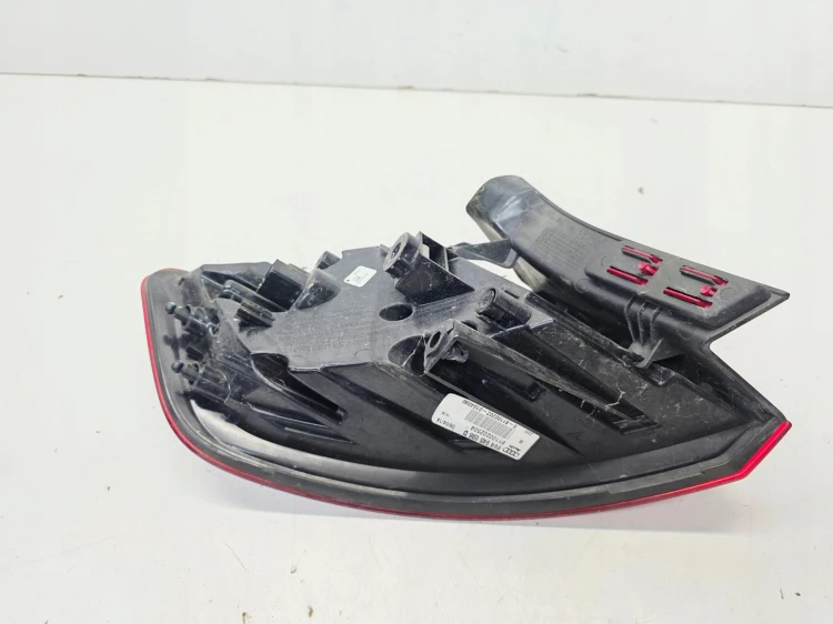 LAMPA PRAWY TYŁ LED AUDI A3 8V SPORTBACK 8V4945096D