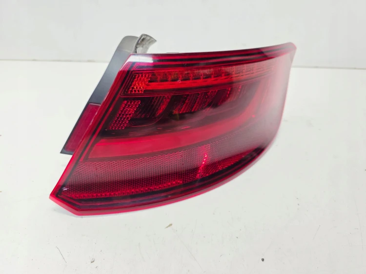 LAMPA PRAWY TYŁ LED AUDI A3 8V SPORTBACK 8V4945096D