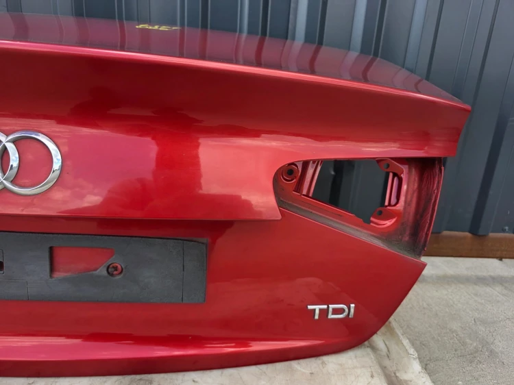 KLAPA TYLNA TYŁ AUDI A4 B8 LIFT SEDAN LY3M 2011-2016 ORYGINAŁ !!!