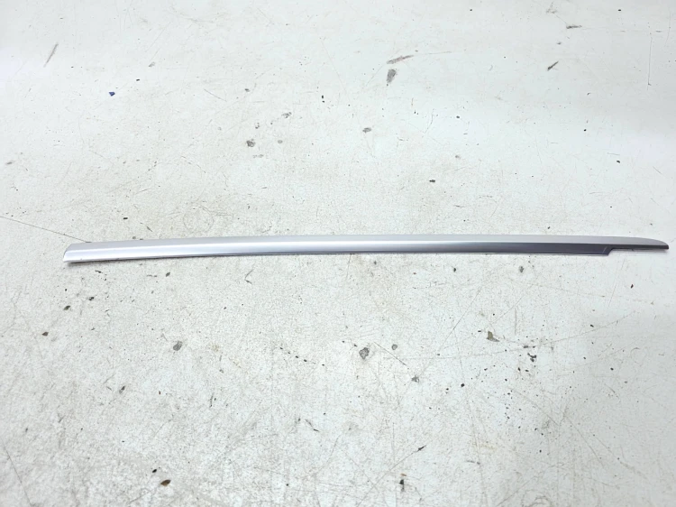 LISTWA CHROM KAROSERYJNA PRAWA AUDI Q4 E-TRON 89E853346 3Q7