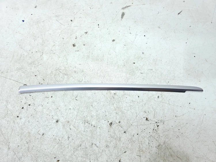 LISTWA CHROM KAROSERYJNA PRAWA AUDI Q4 E-TRON 89E853346 3Q7