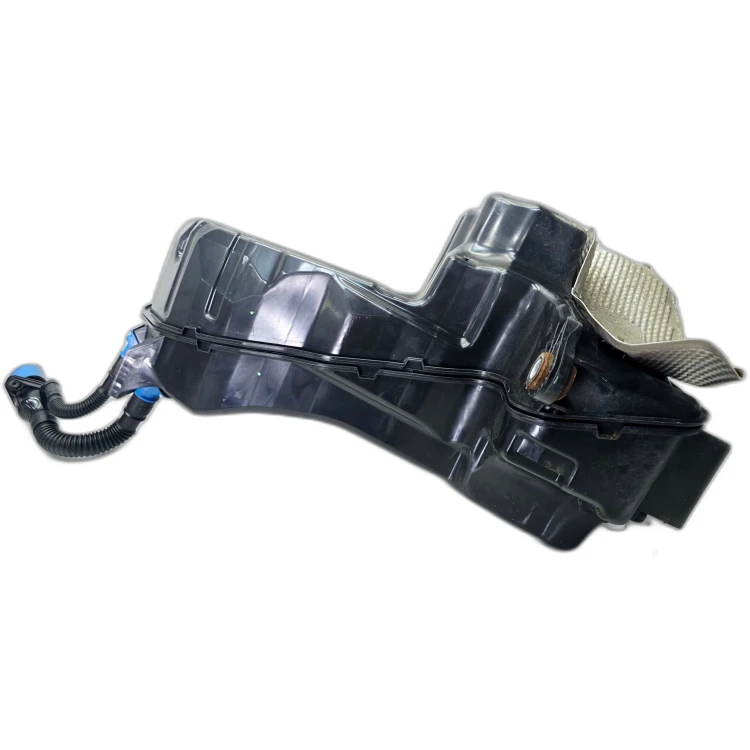 ZBIORNIK POMPA PŁYNU ŚRODKA REDUKUJĄCEGO AUDI Q7 4M 4M0131878BF