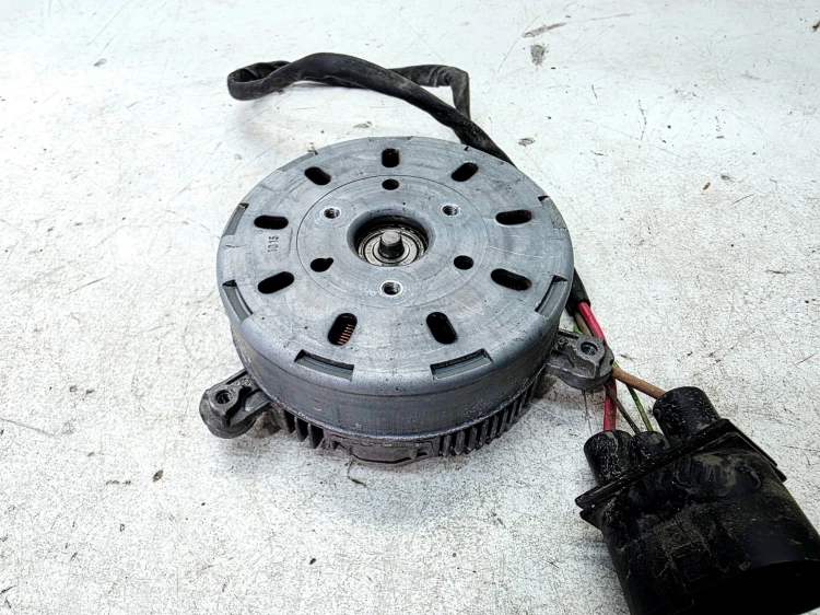 WENTYLATOR CHŁODNICY MODUŁ AUDI A3 8V VOLKSWAGEN SEAT SKODA 5Q0121203CN