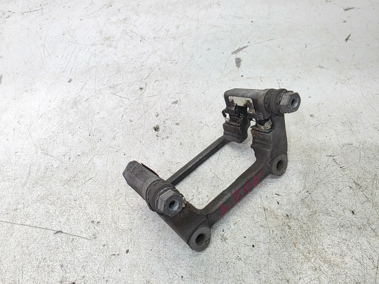 JARZMO ZACISKU TYŁ AUDI VW SEAT SKODA 1021-0731A