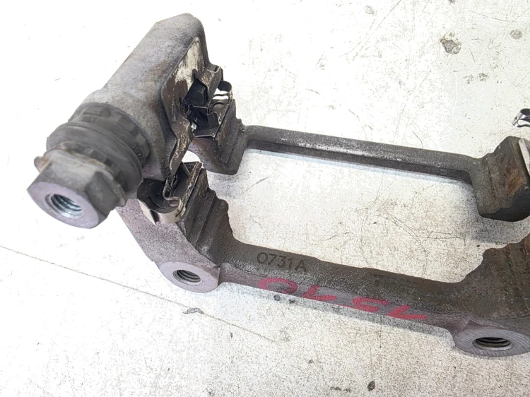 JARZMO ZACISKU TYŁ AUDI VW SEAT SKODA 1510-0731A