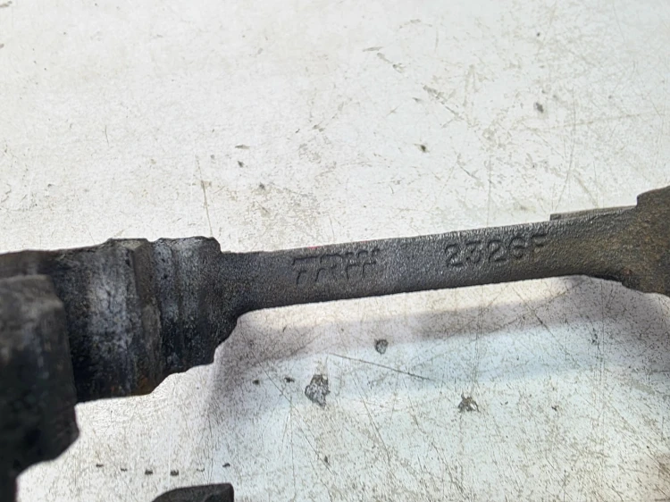 JARZMO ZACISKU HAMULCOWEGO TYŁ AUDI A4 A5 Q5 POD TARCZE 330 MM 7228-2326F