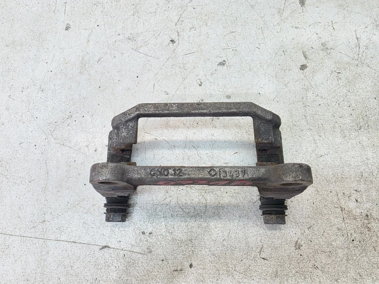 JARZMO ZACISKU HAMULCOWEGO TYŁ AUDI A4 A5 Q5 POD TARCZE 300 MM 3437-0731A