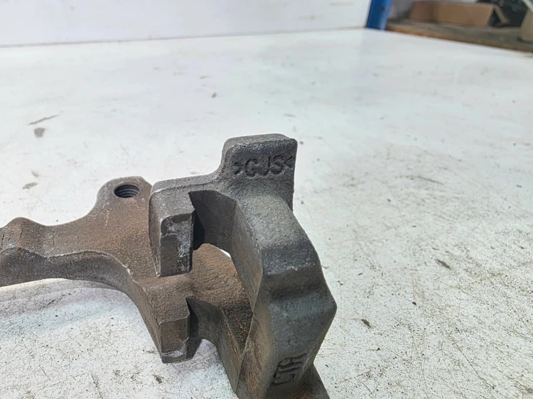 JARZMO ZACISKU TYŁ AUDI VW SEAT SKODA 7011 CTR PO TARCZE 300 MM