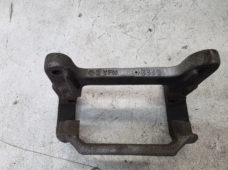 JARZMO ZACISKU HAMULCOWEGO TYŁ AUDI A4 A5 Q5 POD TARCZE 330 MM 8330-2326F