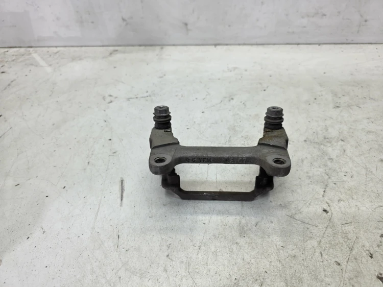 JARZMO ZACISKU HAMULCOWEGO TYŁ AUDI A4 A5 Q5 POD TARCZE 330 MM 8107-2326F