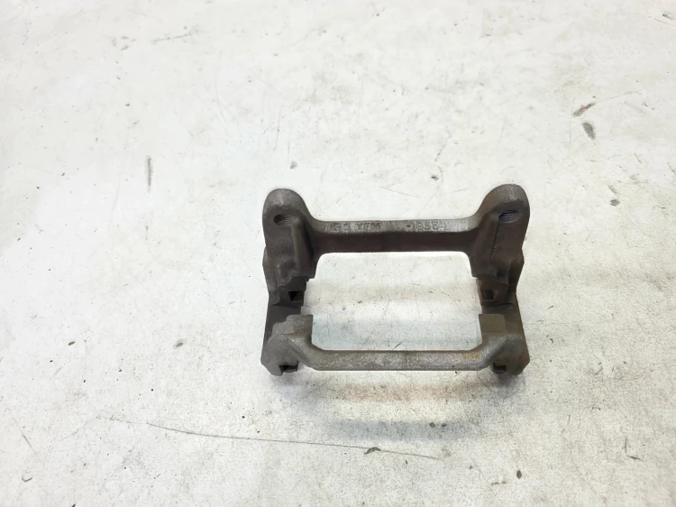 JARZMO ZACISKU HAMULCOWEGO TYŁ AUDI A4 A5 Q5 POD TARCZE 330 MM 8354 -2326F