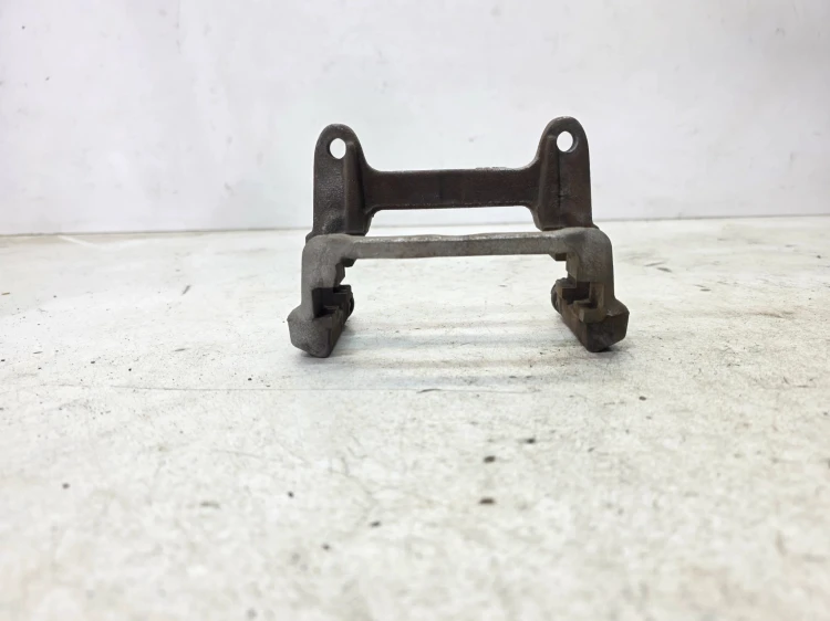 JARZMO ZACISKU HAMULCOWEGO TYŁ AUDI A4 A5 Q5 POD TARCZE 330 MM 8354 -2326F