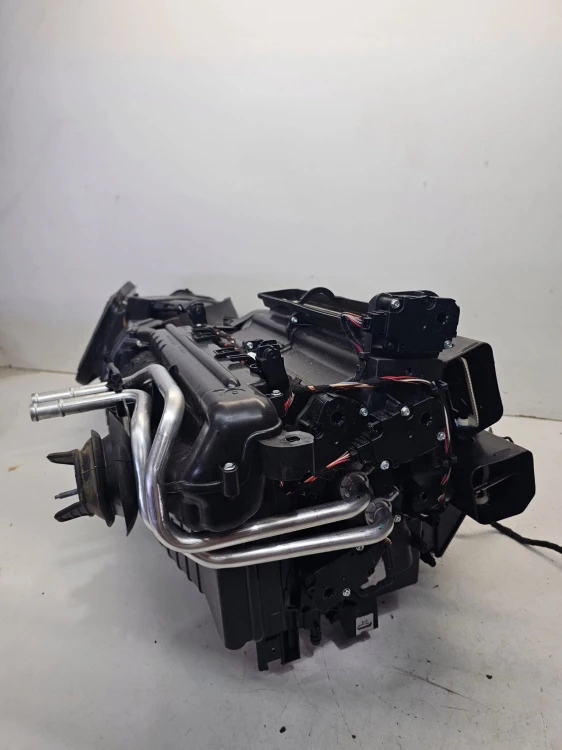 NAGRZEWNICA KOMPLETNA AUDI Q5 80A FY 80B816005R