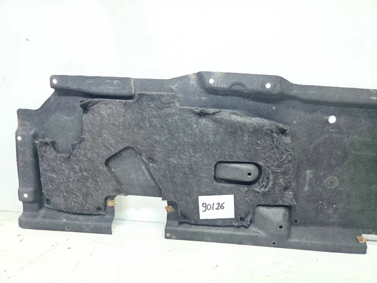 OSŁONA PODWOZIA PRAWA DUŻA AUDI Q7 4M 4M0825206J 90/26