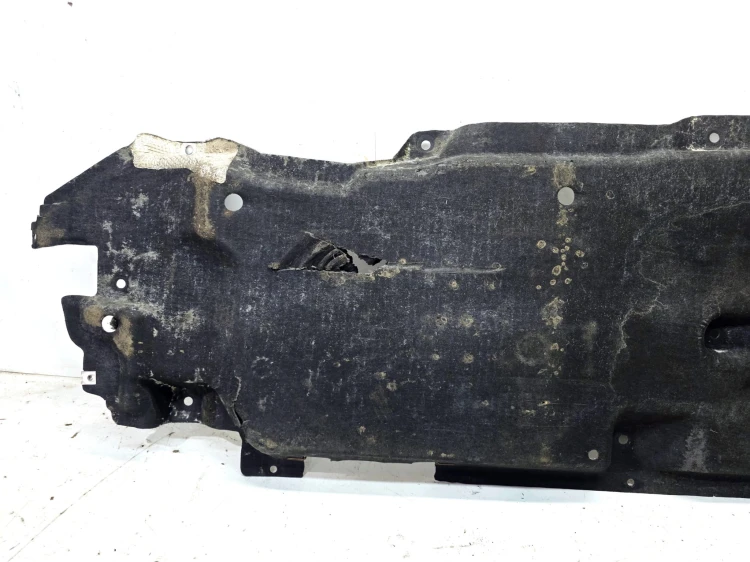 OSŁONA PODWOZIA PRAWA DUŻA AUDI Q7 4M 4M0825206J 90/26