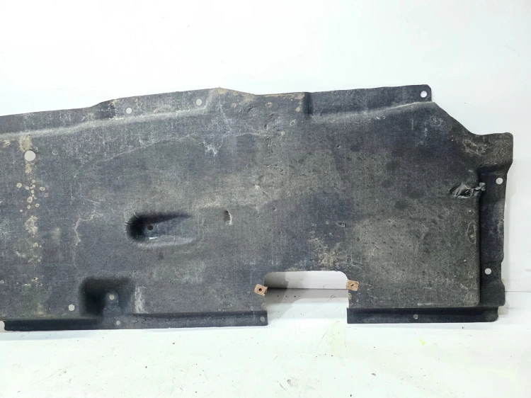 OSŁONA PODWOZIA PRAWA DUŻA AUDI Q7 4M 4M0825206J 90/26