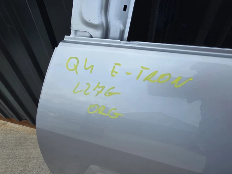 DRZWI LEWY TYŁ AUDI Q4 E-TRON SPORTBACK LZ7G ORYGINAŁ !!!