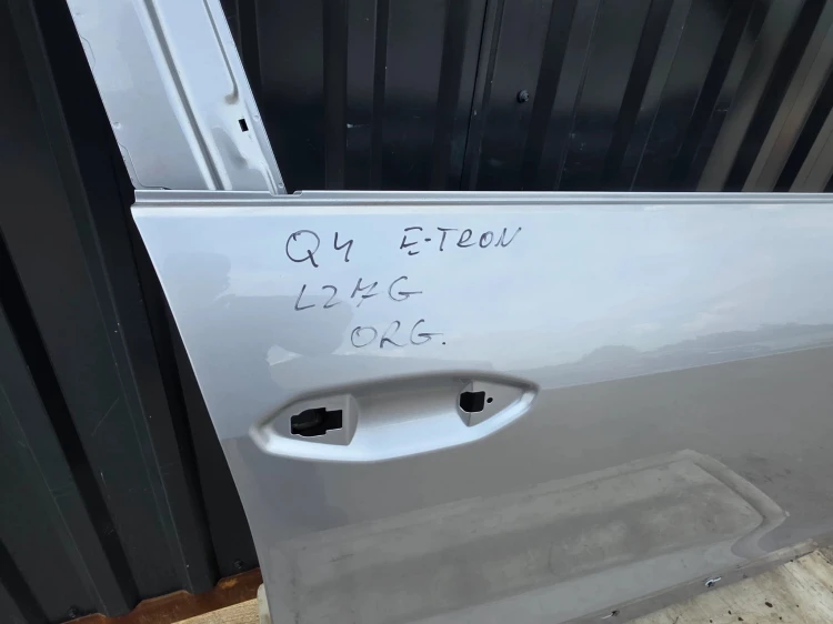 DRZWI PRAWY PRZÓD AUDI Q4 E-TRON SPORTBACK LZ7G ORYGINAŁ !!!