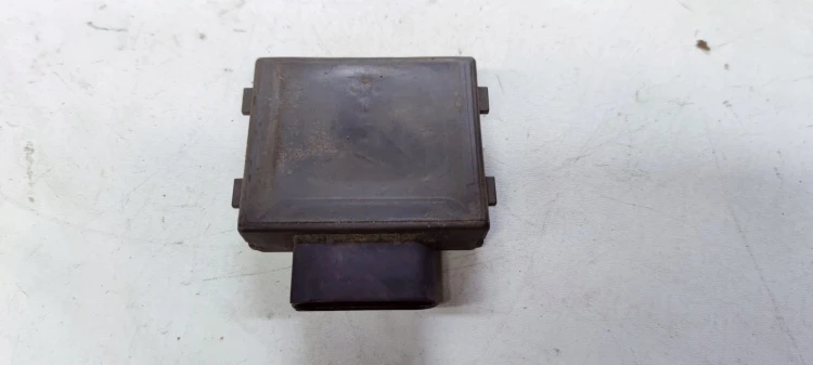 STEROWNIK POMPY PALIWA AUDI A6 C8 A7 4K0906121B
