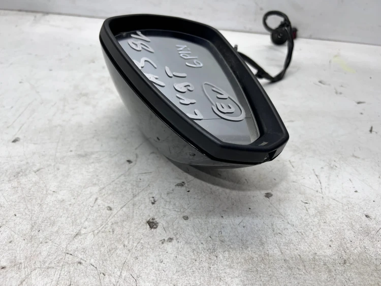 LUSTERKO ZEWNĘTRZNE LEWE AUDI A3 8V 8V3 8V4 LY9T 6 PIN EU