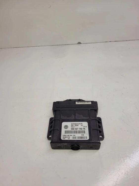 STEROWNIK SKRZYNI BIEGÓW AUDI Q7 3.0 09D927750FK