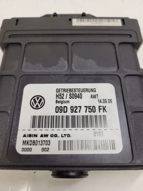 STEROWNIK SKRZYNI BIEGÓW AUDI Q7 3.0 09D927750FK