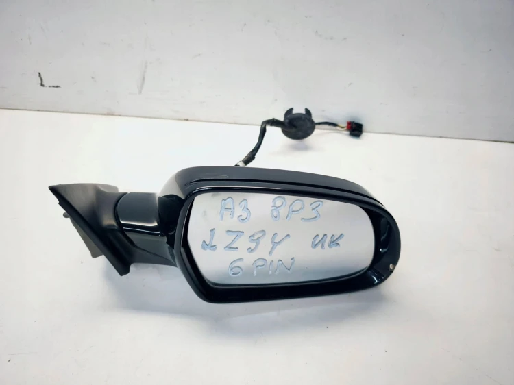 LUSTERKO ZEWNĘTRZNE PRAWY PRZÓD AUDI A3 8P LIFT LZ9Y 6PIN 8P3 UK