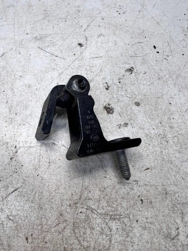 ZAWIAS DRZWI PRAWY GÓRNY AUDI Q7 4M 4M0831404A