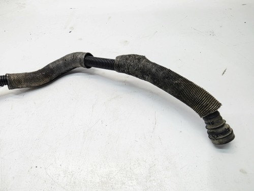 RURA ŁĄCZĄCA PRZEWÓD POWIETRZA AUDI A6 C6 2.4 BDW 06E131831E