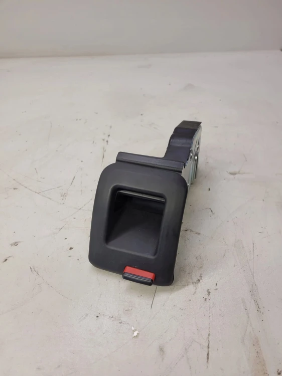 ZAMEK KANAPY PRAWY TYŁ AUDI A3 8P VW 1K0885682F