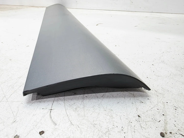LISTWA DOLNA DRZWI PRAWY PRZÓD AUDI Q7 4L 4L0853960A/B