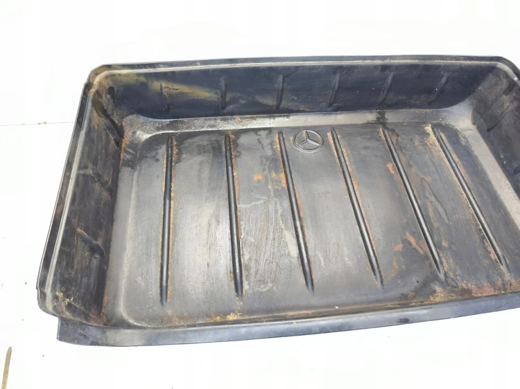 OSŁONA POKRYWA AGREGATU CHŁODNICZEGO Z KONTENERA 103 X 63