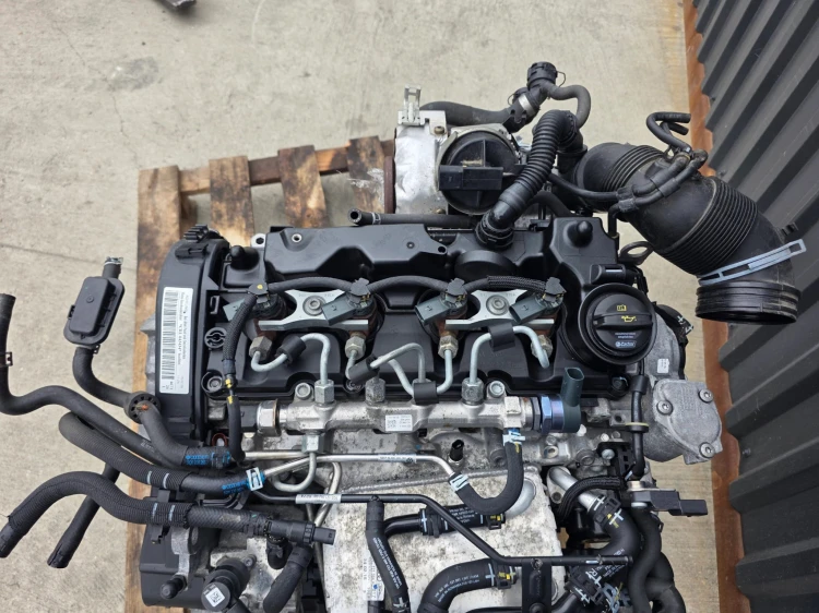 SILNIK KOMPLETNY AUDI VW SEAT SKODA 2.0 TDI CRL CRLB 131343 KM ORYGINAŁ !!!