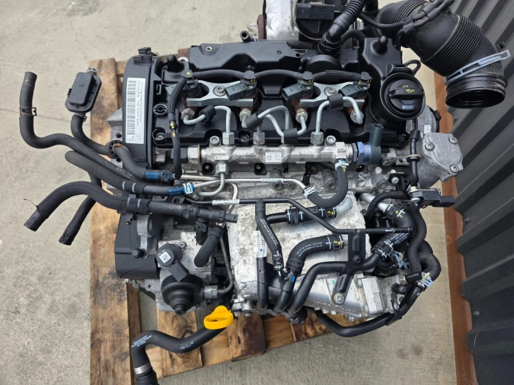 SILNIK KOMPLETNY AUDI VW SEAT SKODA 2.0 TDI CRL CRLB 131343 KM ORYGINAŁ !!!
