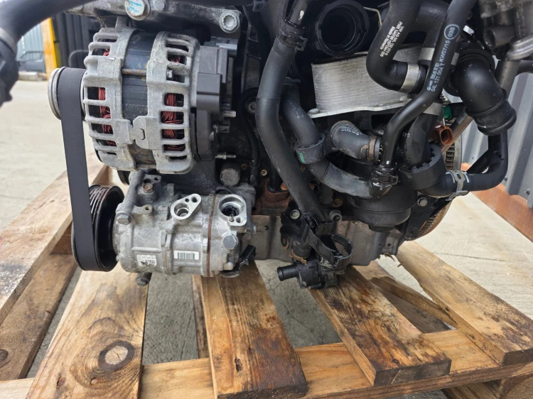 SILNIK KOMPLETNY AUDI VW SEAT SKODA 2.0 TDI CRL CRLB 131343 KM ORYGINAŁ !!!