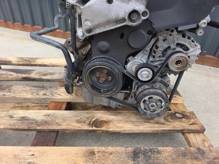 SILNIK KOMPLETNY AUDI VW SEAT SKODA 2.0 TDI CRL CRLB 131343 KM ORYGINAŁ !!!